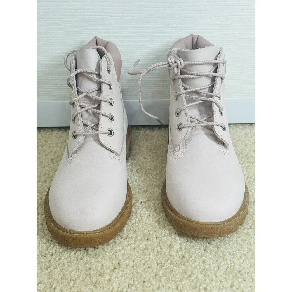New Timberland Big Girls 6" Classic Water Resistant Boots Sz 2.5 in Light Pink - Picture 2 of 11